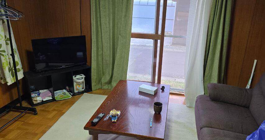 寮のリビング 漁業